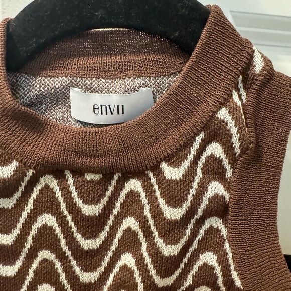 Bundle 2 ribbed knit tank top size medium - Picture 3 of 7